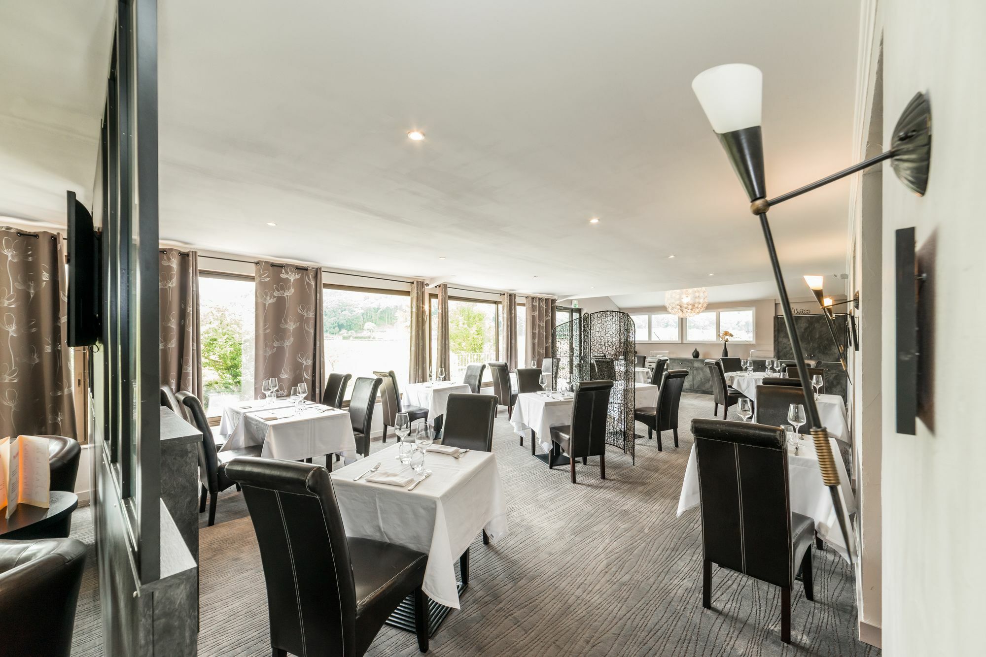 Inter-Hotel Le Mont Saint-Michel Sud Les Quatre Salines Ро-сюр-Куэнон Экстерьер фото